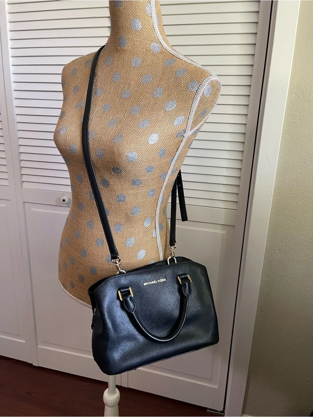 Michael Kors  handbag or Crossbody black leather purse  gold hardware